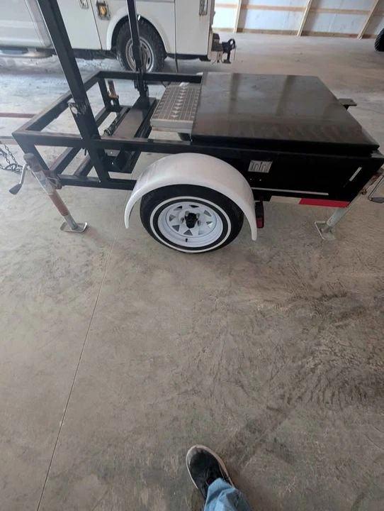 Parts & Memorabilia Trailers - Image 2 of 5