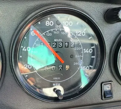 Parts & Memorabilia Speedometer Working Donor