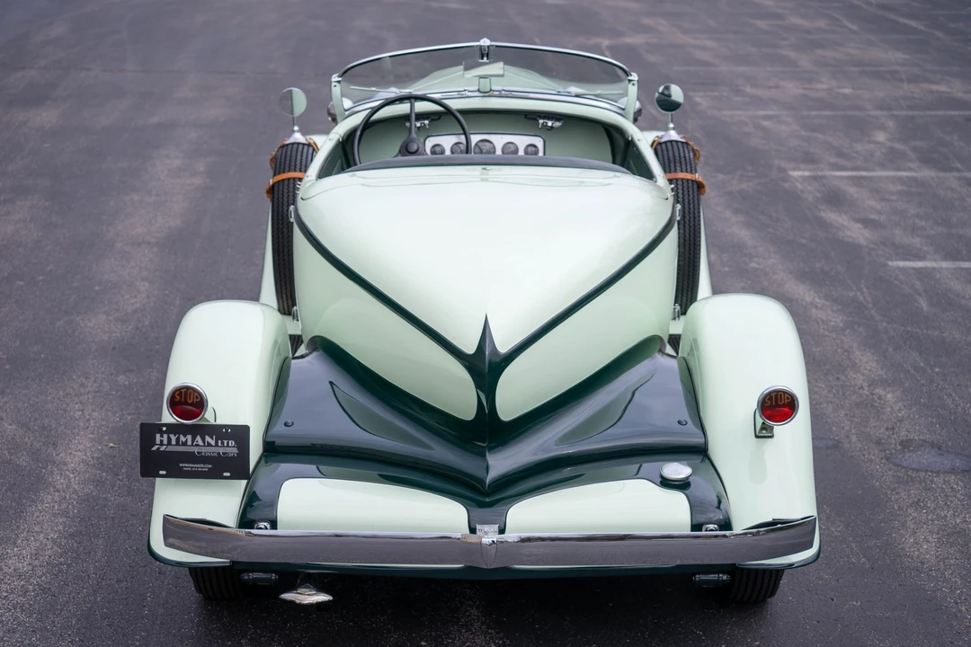 1931 Auburn Eight - Image 21 of 31