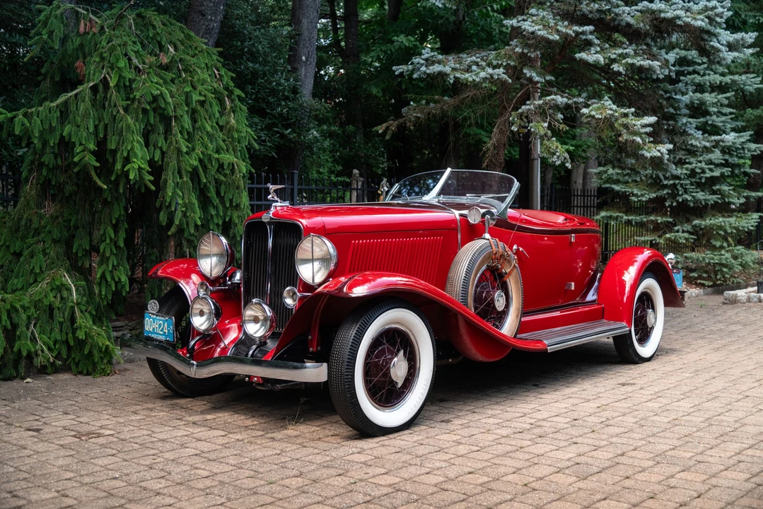 1932 Auburn Eight - Image 2 of 31