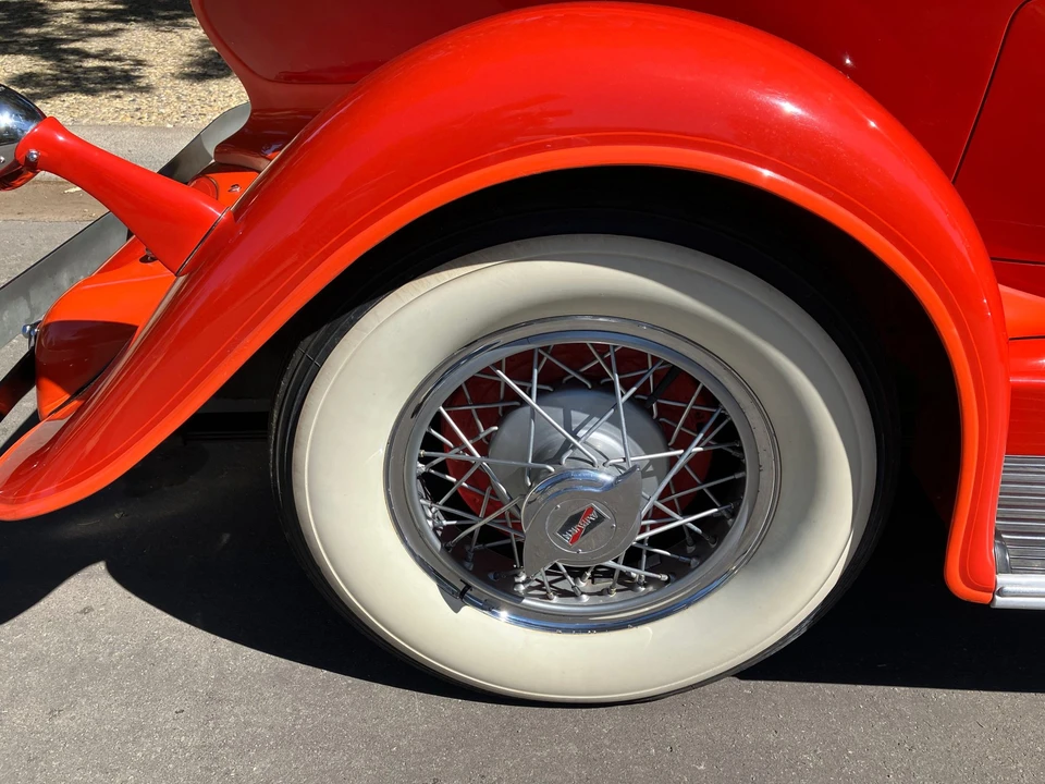 1932 Auburn Eight - Image 15 of 31