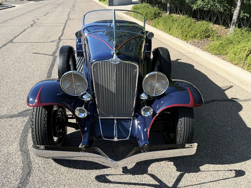 1932 Auburn Eight - Image 5 of 31