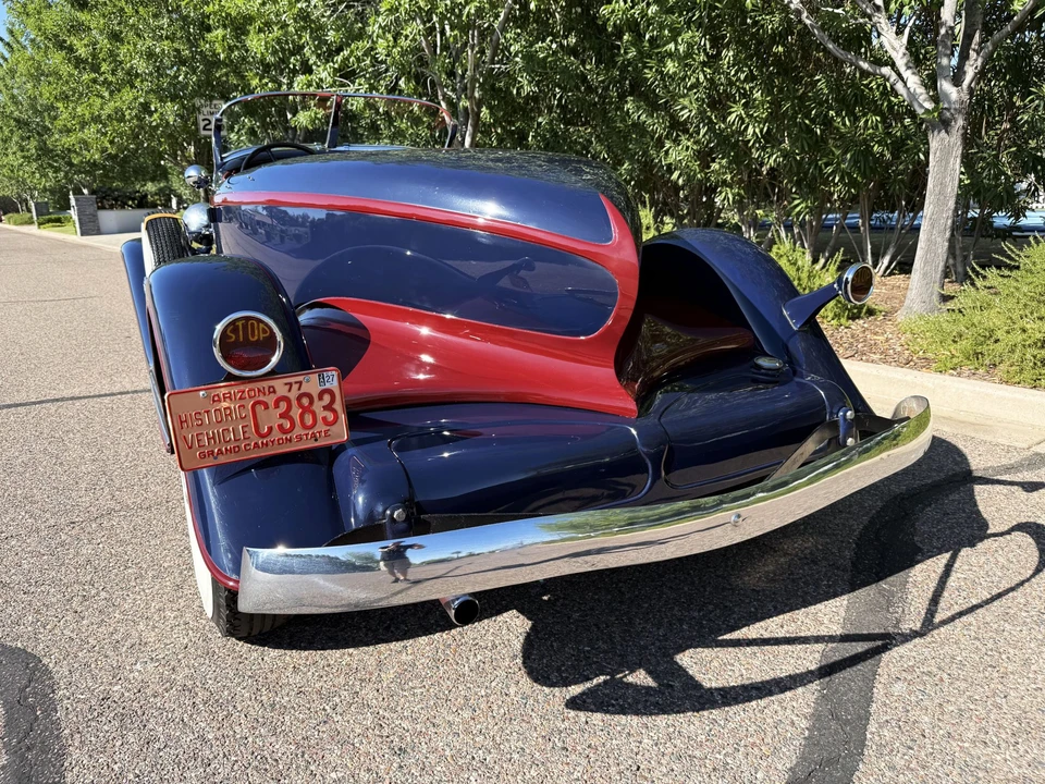1932 Auburn Eight - Image 21 of 31