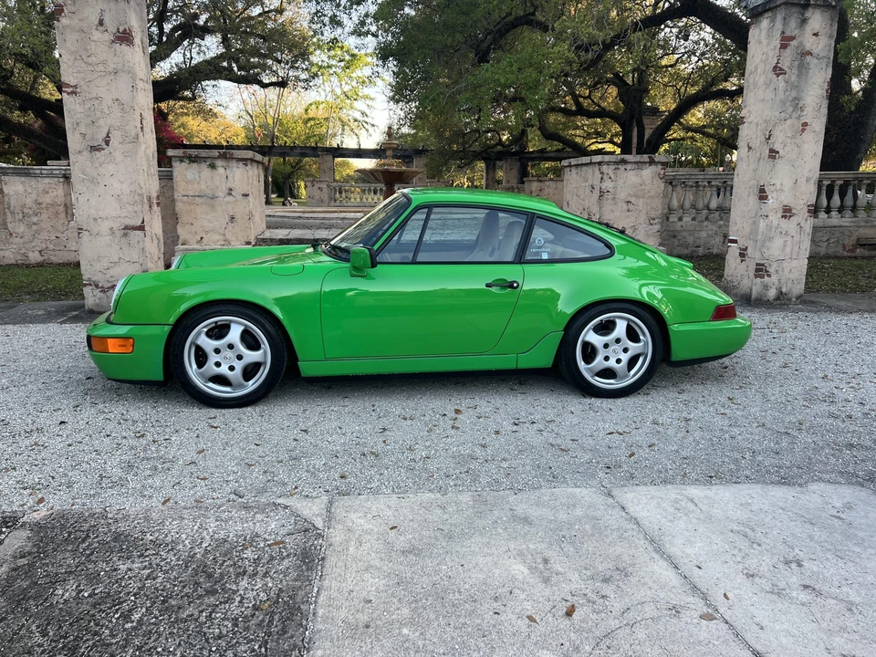 1990 Porsche 964 Carrera 4 - Image 3 of 31
