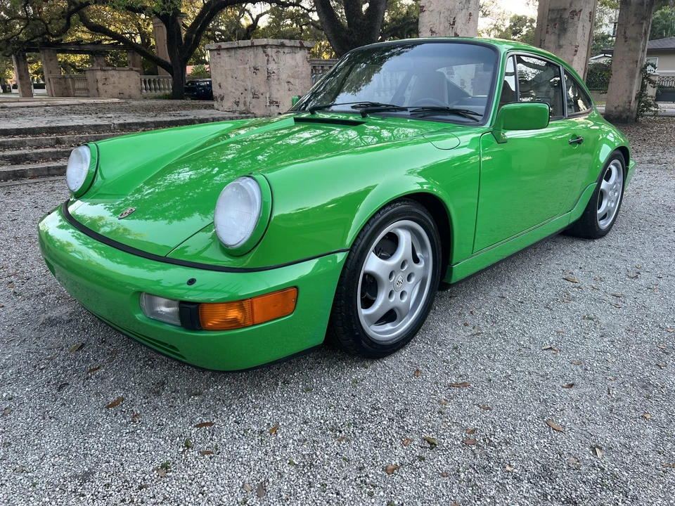 1990 Porsche 964 Carrera 4 - Image 2 of 31