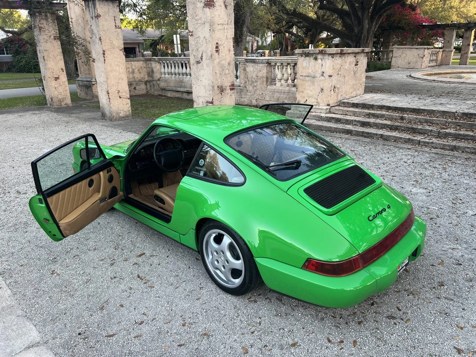 1990 Porsche 964 Carrera 4 - Image 17 of 31