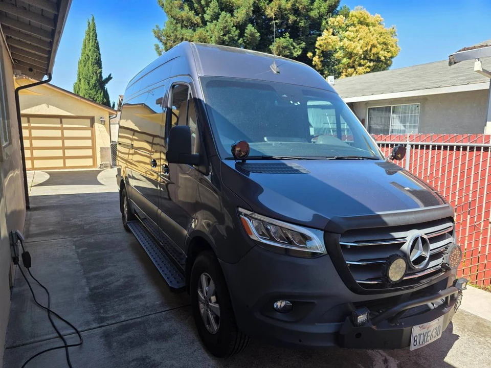 2020 Mercedes-Benz VS30 Sprinter - Image 16 of 17
