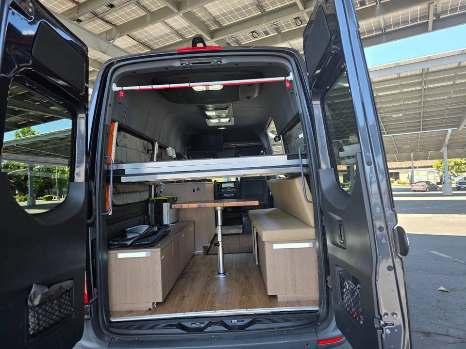 2020 Mercedes-Benz VS30 Sprinter - Image 4 of 17