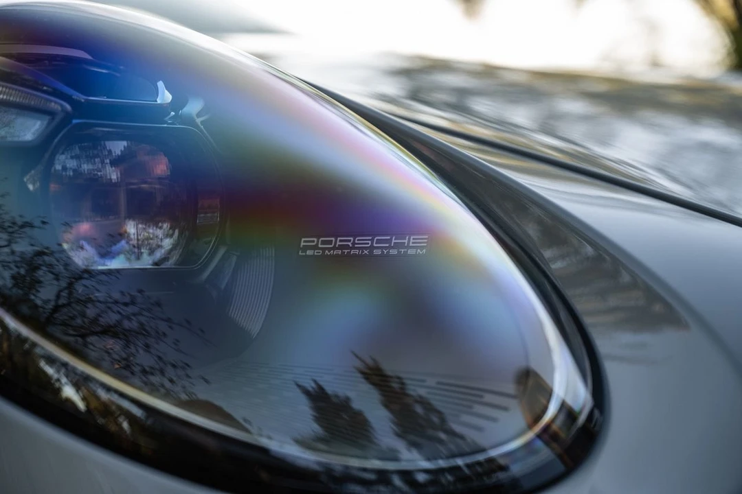 2023 Porsche 992 Sport Classic - Image 14 of 27