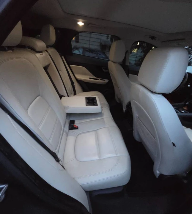 2017 Jaguar F-Pace - Image 6 of 9