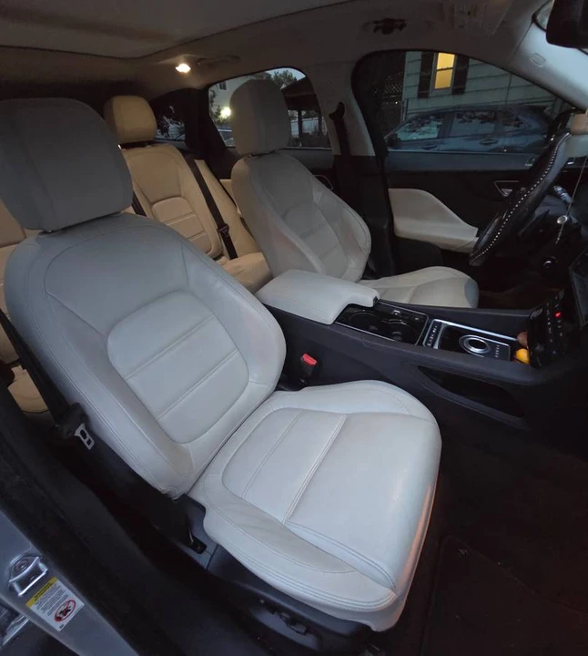 2017 Jaguar F-Pace - Image 8 of 9