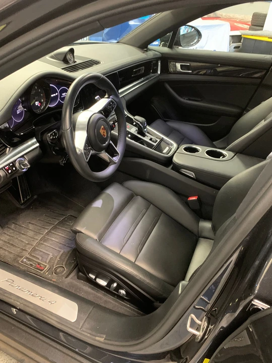 2018 Porsche 971 Panamera Sport Turismo - Image 7 of 12