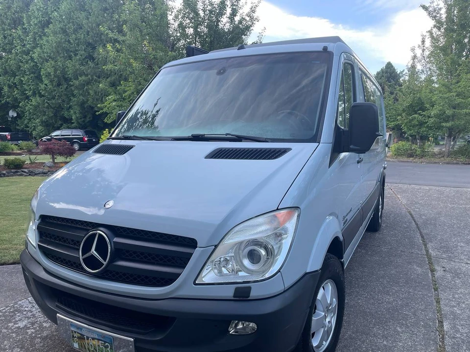2011 Mercedes-Benz NCV3 Sprinter - Image 3 of 16