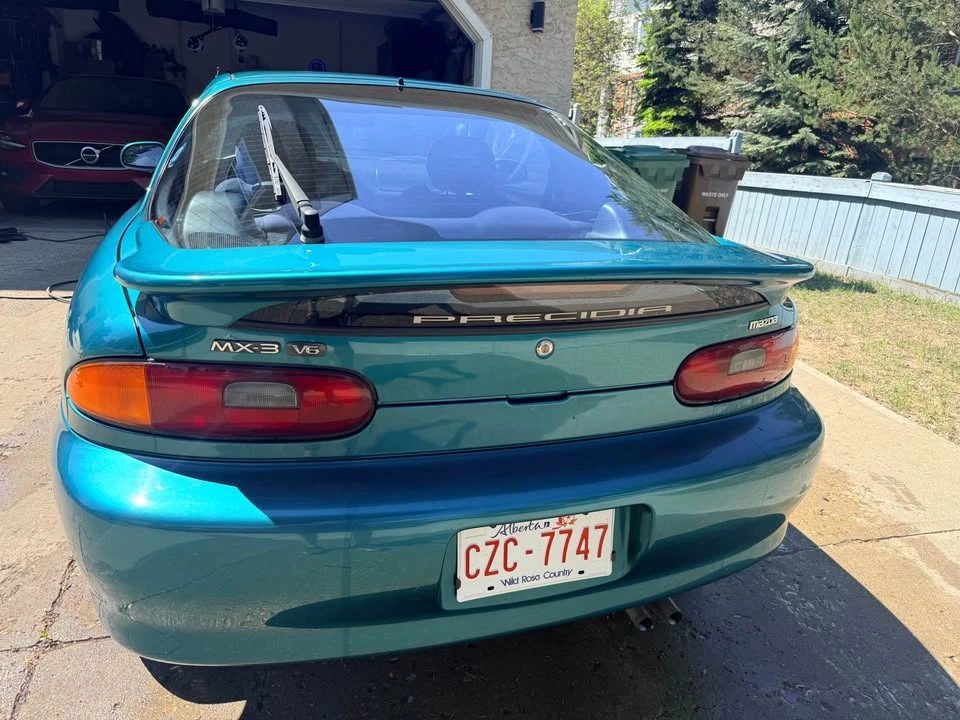 Mazda MX-3 - Image 3 of 10