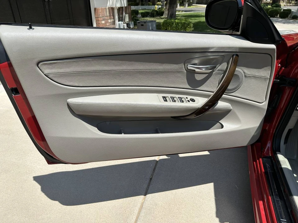 2012 BMW E81/E82/E88 1 Series - Image 15 of 24