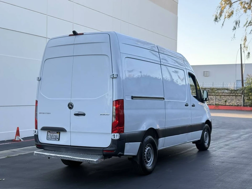2020 Mercedes-Benz VS30 Sprinter - Image 6 of 17