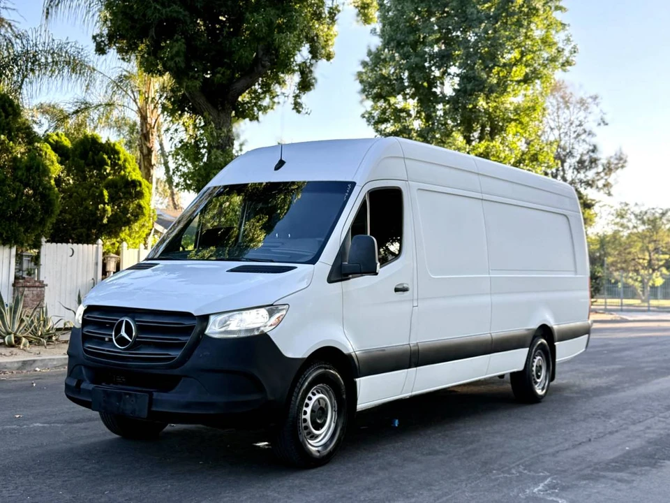 2022 Mercedes-Benz VS30 Sprinter - Image 3 of 22