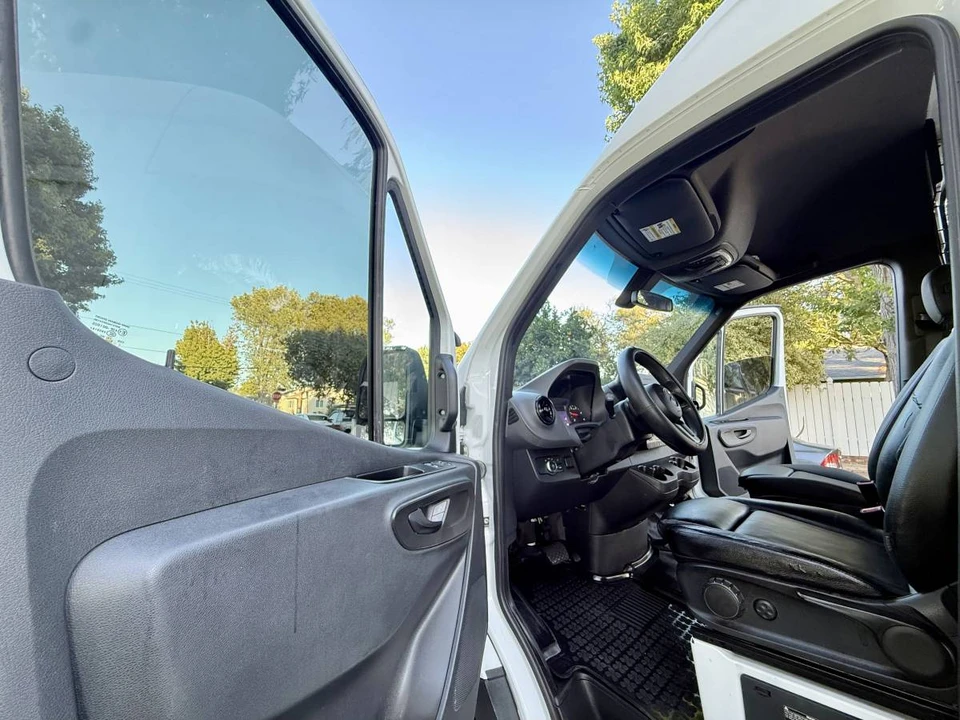 2022 Mercedes-Benz VS30 Sprinter - Image 4 of 22