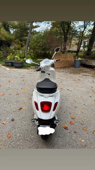2023 Vespa Super & Primavera & P - Image 4 of 9
