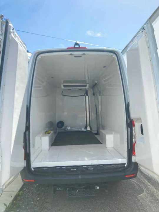 2019 Mercedes-Benz VS30 Sprinter - Image 11 of 16