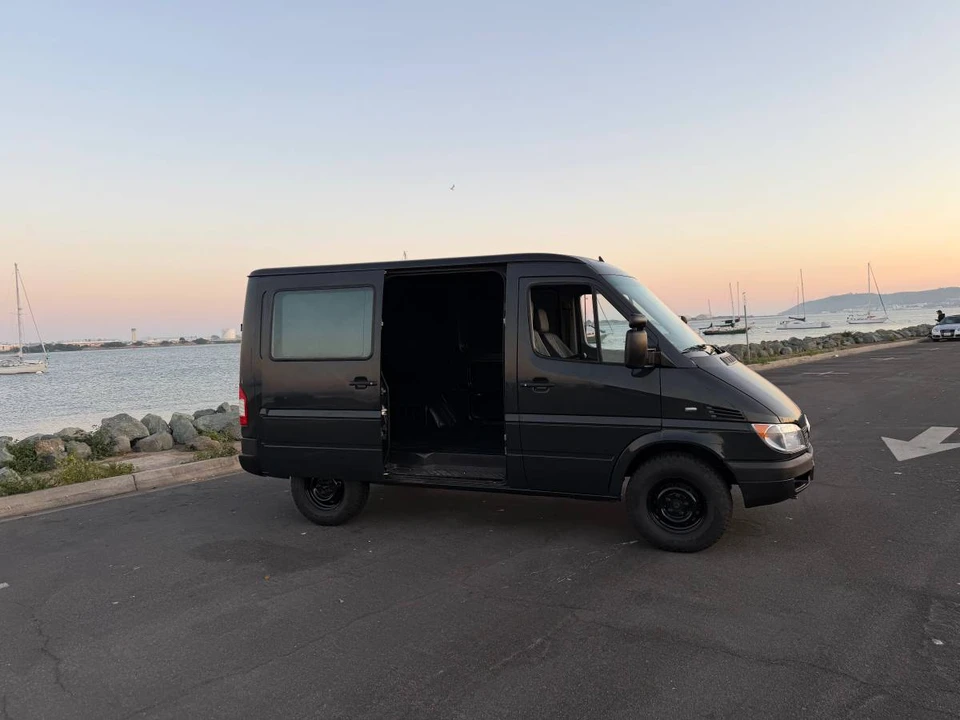 2006 Mercedes-Benz T1N Sprinter - Image 10 of 20