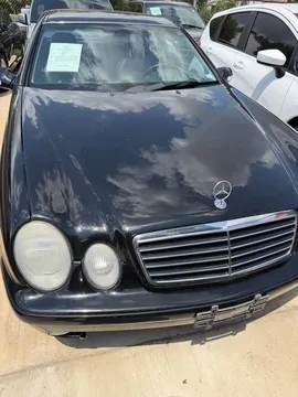 2000 Mercedes-Benz CLK430