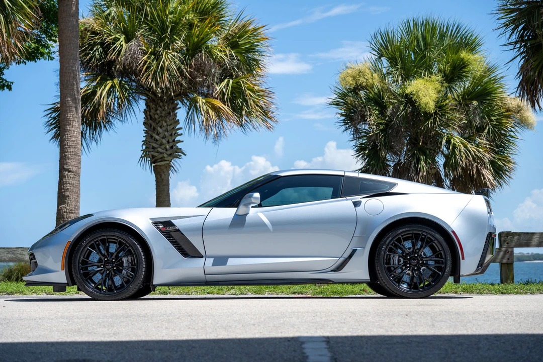 2017 Chevrolet Corvette C7 Z06 - Image 19 of 31