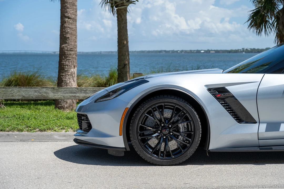 2017 Chevrolet Corvette C7 Z06 - Image 22 of 31
