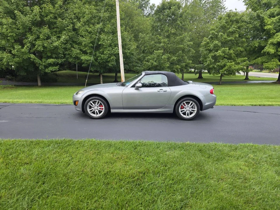 2011 Mazda NC MX-5 Miata - Image 7 of 7