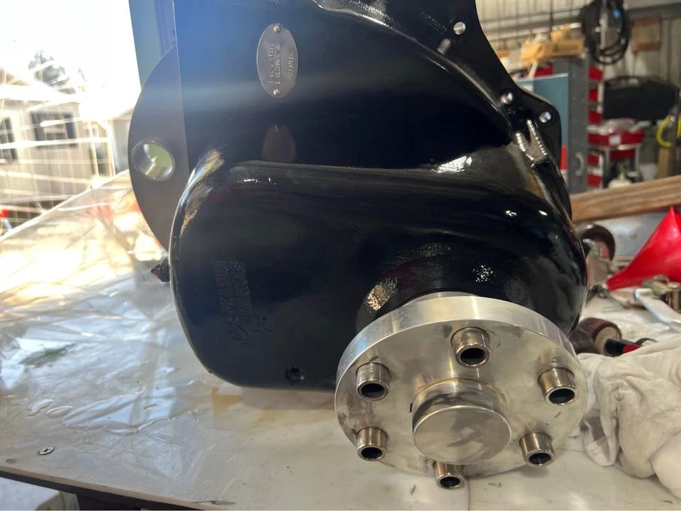 Parts & Memorabilia Gearboxes - Image 3 of 3