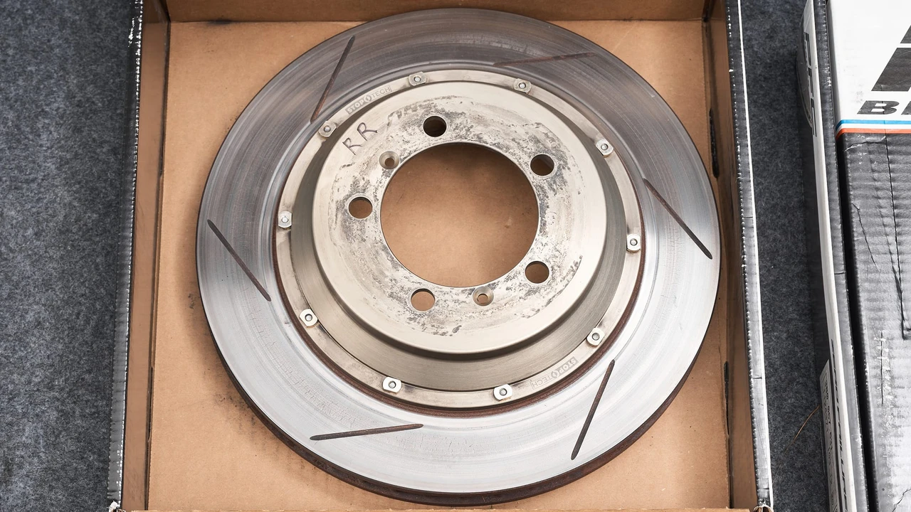 Parts & Memorabilia Mechanical Components - Image 17 of 31