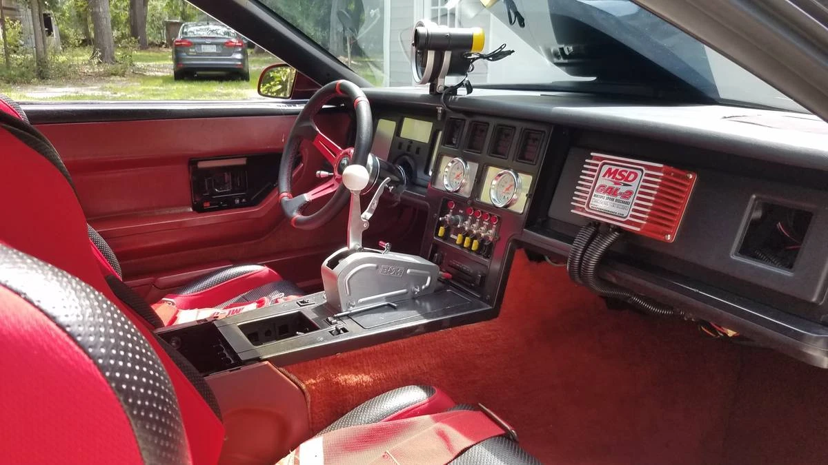 1985 Chevrolet Corvette C4 - Image 13 of 14