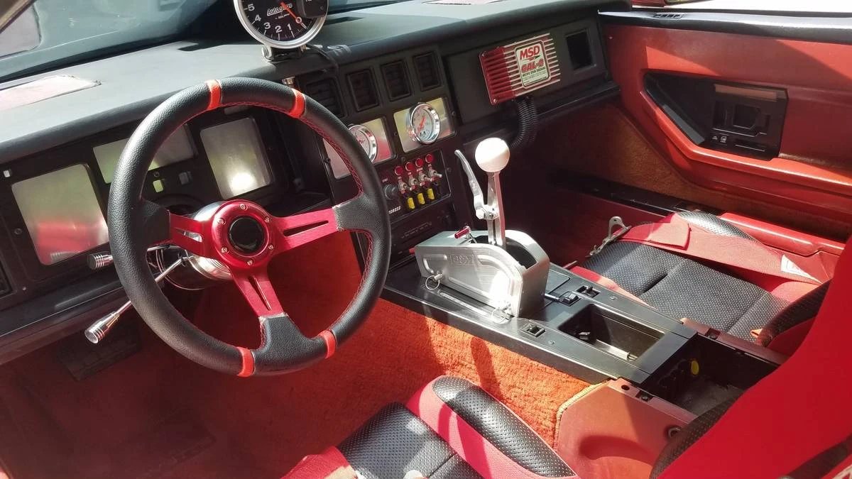 1985 Chevrolet Corvette C4 - Image 11 of 14