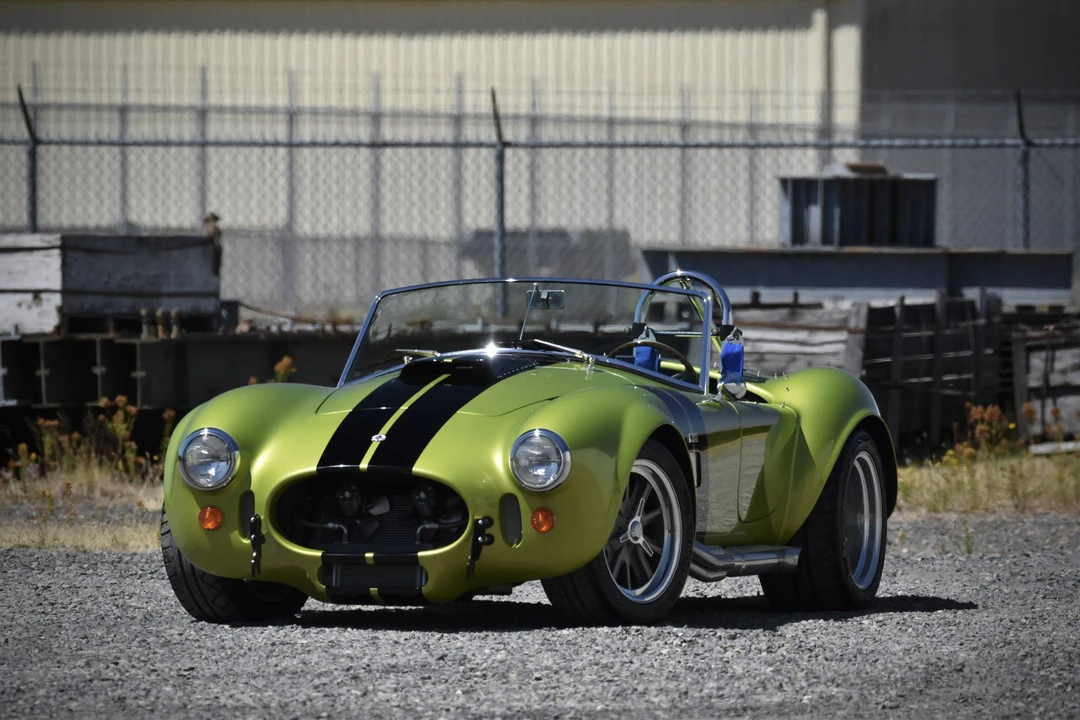 Shelby Cobra Replica - Image 5 of 31