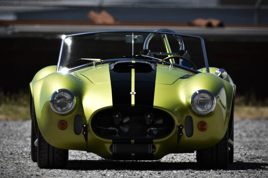 Shelby Cobra Replica - Image 9 of 31