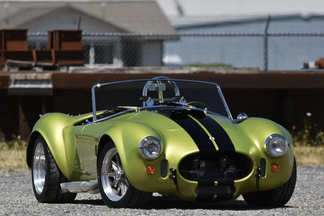 Shelby Cobra Replica - Image 12 of 31