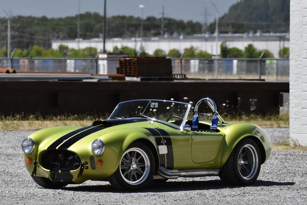 Shelby Cobra Replica - Image 4 of 31