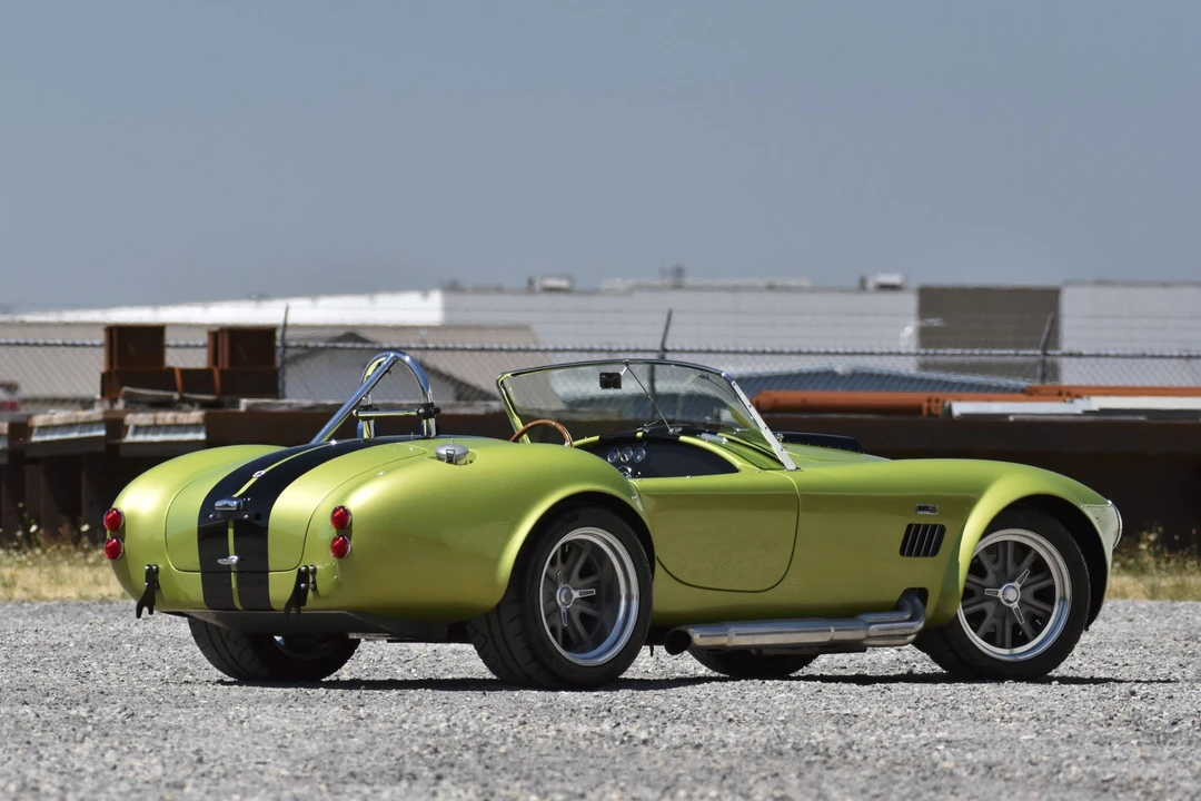 Shelby Cobra Replica - Image 22 of 31