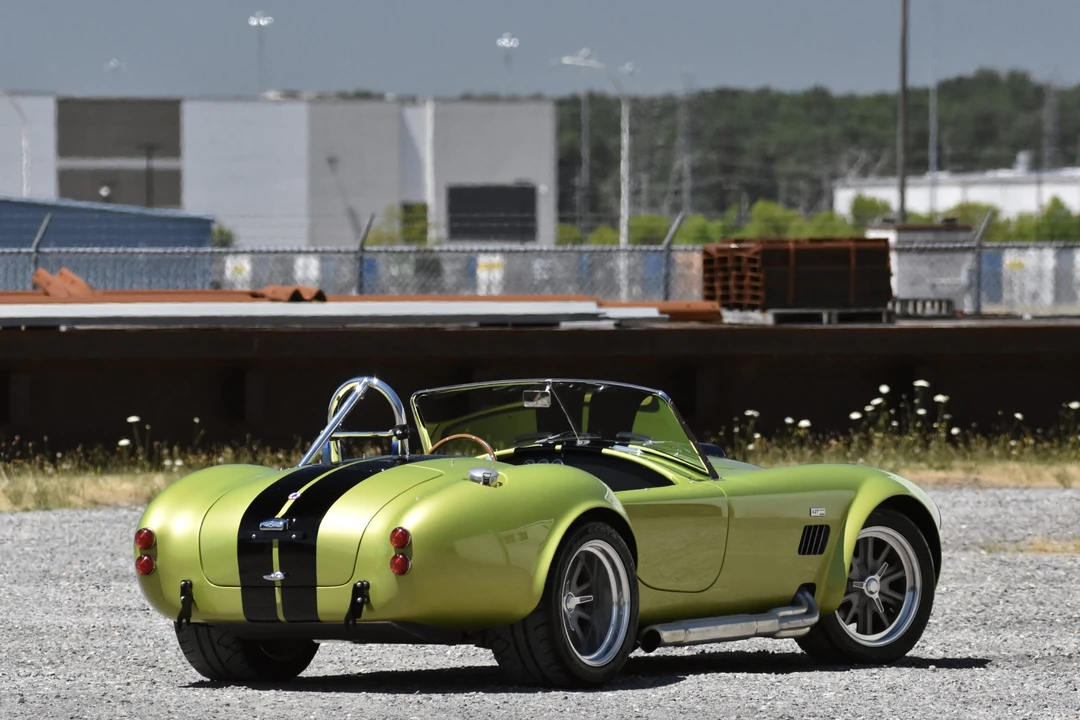 Shelby Cobra Replica - Image 24 of 31