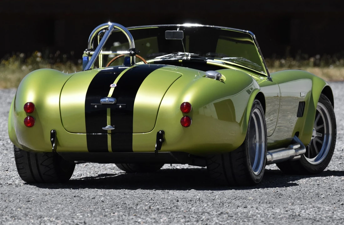 Shelby Cobra Replica - Image 26 of 31