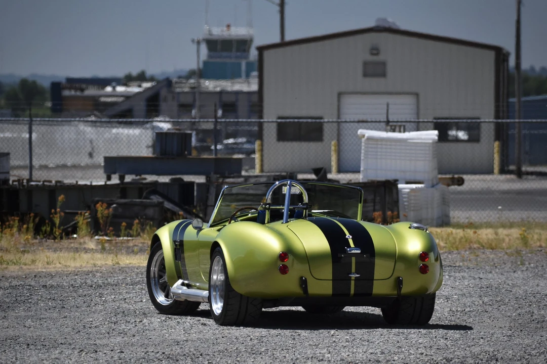 Shelby Cobra Replica - Image 28 of 31