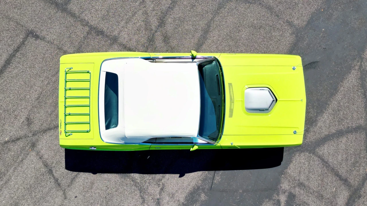 1970 Dodge Challenger 1st Gen - Image 15 of 31