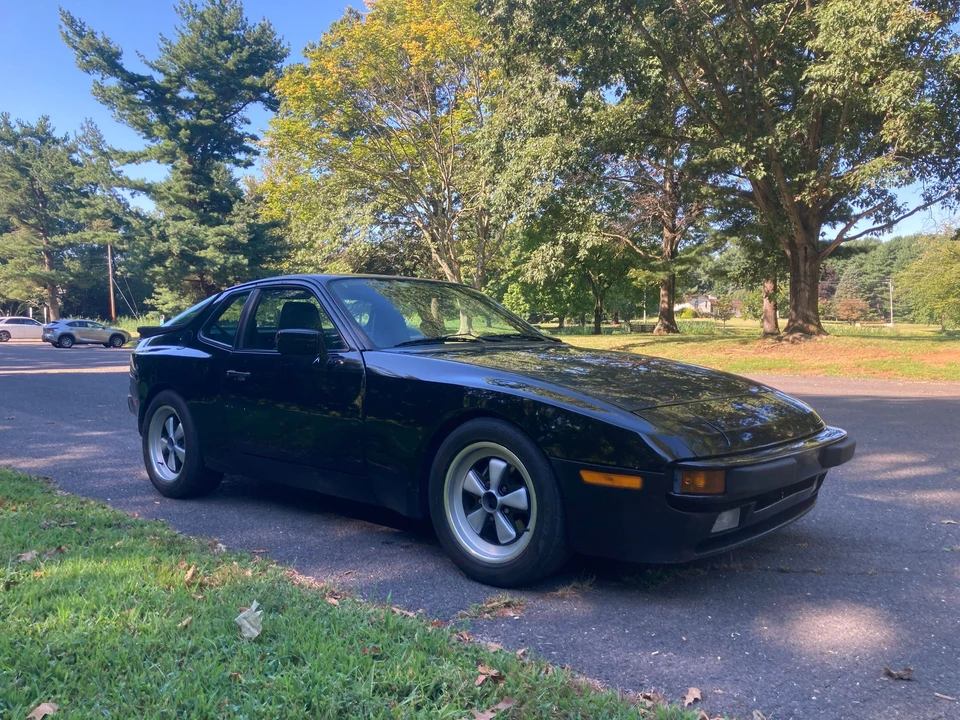 1989 Porsche 944 - Image 6 of 15