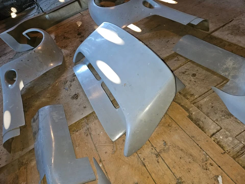 Parts & Memorabilia Bodywork - Image 7 of 7