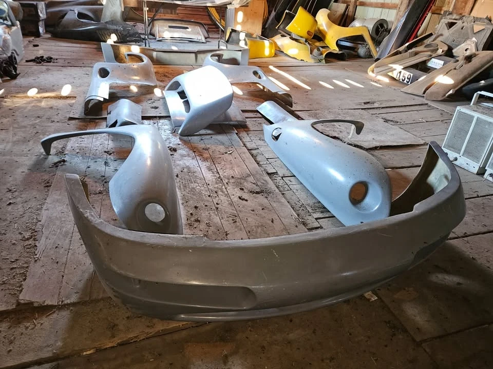 Parts & Memorabilia Bodywork - Image 5 of 7