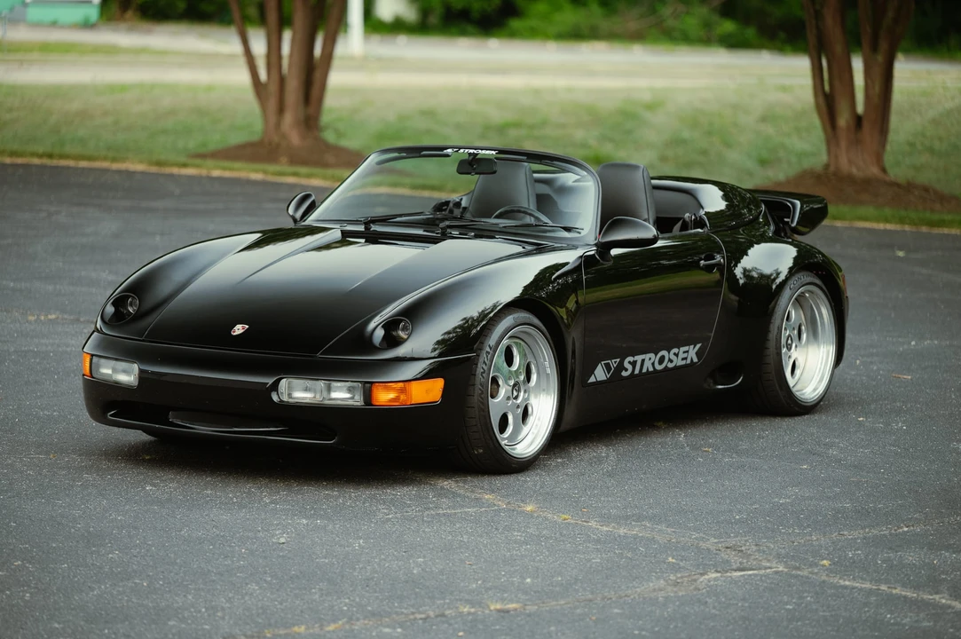 1984 Porsche 911 Carrera 3.2 - Image 2 of 31