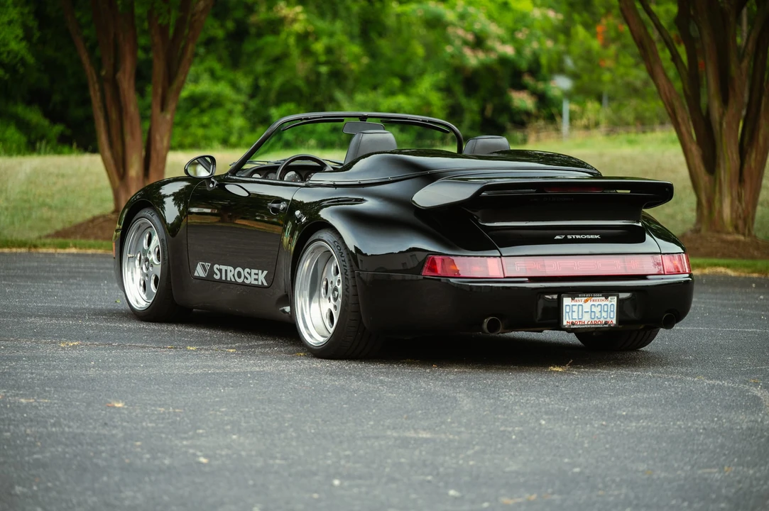 1984 Porsche 911 Carrera 3.2 - Image 14 of 31