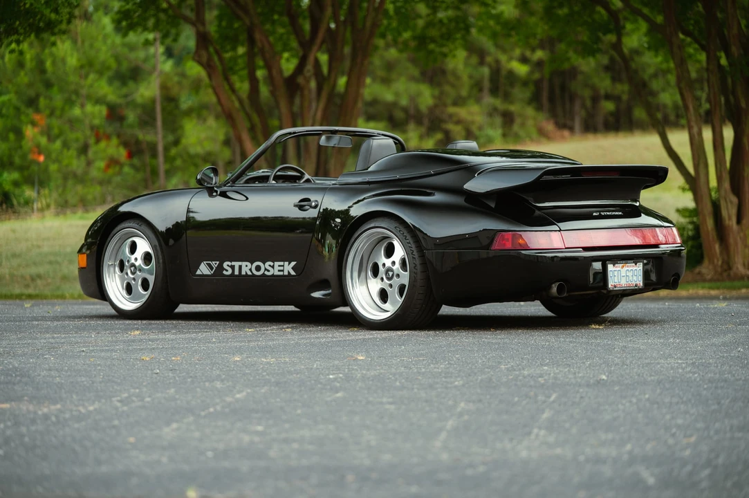 1984 Porsche 911 Carrera 3.2 - Image 16 of 31