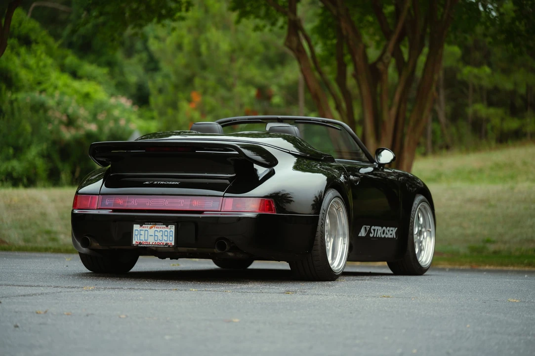 1984 Porsche 911 Carrera 3.2 - Image 12 of 31