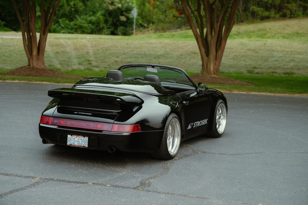 1984 Porsche 911 Carrera 3.2 - Image 13 of 31